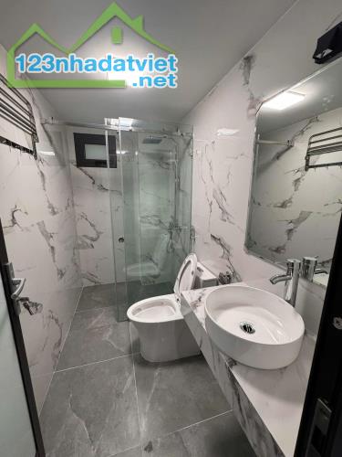 PHÂN LÔ VIP MAI DỊCH CẦU GIẤY 6 TẦNG THANG MÁY  80m 20 TỶ 2 THOÁNG TRƯỚC SAU VỈA HÈ Ô TÔ - 1