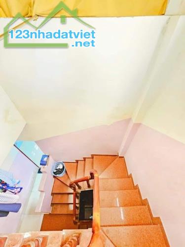 CĂN GÓC 2 MẶT TIỀN 4 TẦNG GẦN CÔNG VIÊN GIA ĐỊNH. GIÁ 3.38 TỶ - 3