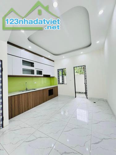 Thoáng Trước Sau Ngõ Ô Tô Đỗ Cửa Thông ĐH TDTT Cách BX Yên Nghĩa 10p - 2