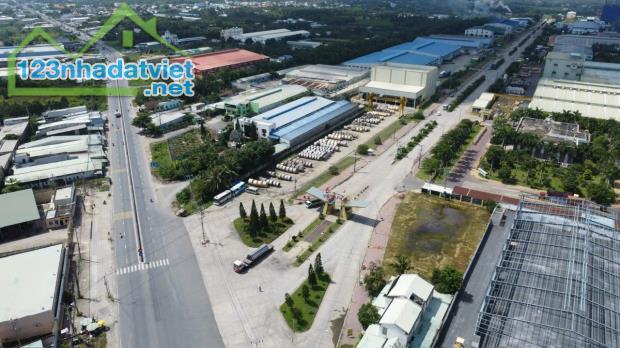 9800m2 đất mặt tiền Tỉnh lộ 824 xã Lương Bình,huyện Bến Lức giá 43 tỷ - 1