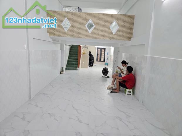 VIP HIẾM - MTKD SIÊU SẦM UẤT KHU CHỢ LỚN VIEW HỒ VÀ CÔNG VIÊN - 3,6x22M - 6 TẦNG - 2