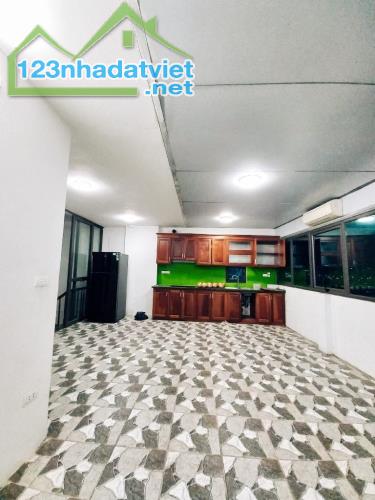 Nhà Hưng Thịnh, Vỉa Hè OTO Tránh, Lô Góc 3 T, View CV , 60m2, 14.2 Tỷ - 4