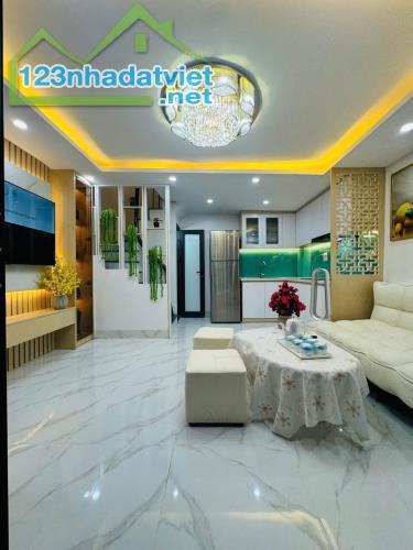 TÂY SƠN PHÂN LÔ 51M2 x 4 TẦNG, 2 MẶT THOÁNG, Ô TÔ TRÁNH, KD ĐỈNH, 30M RA PHỐ, GIÁ 12 TỶ