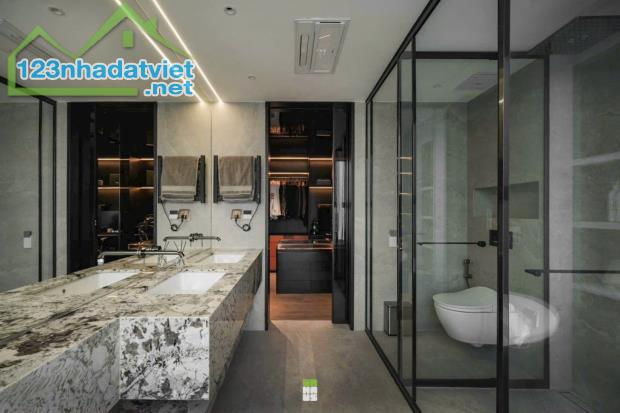 Bán Penthouse The Zei 215m2. Đầy đủ nội thất phong cách hiện đại. Vị trí đắc địa Mỹ Đình