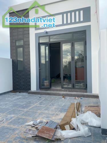 BÁN NHÀ MỚI 160M2 COMBO CÓ NHÀ GỖ VEN PHAN THIẾT - 1