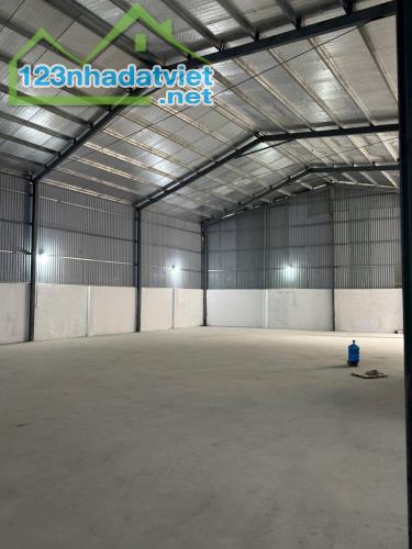 CHO THUÊ MẶT BẰNG NHÀ XƯỞNG 400M2 TẠI ĐAN PHƯỢNG giá 20 triệu - 1