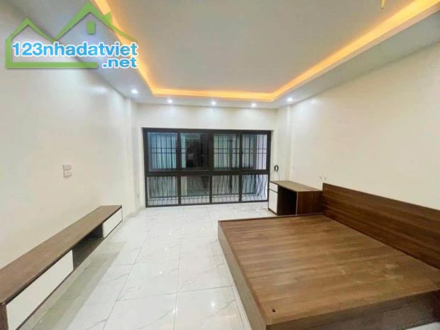 Nhà Đẹp phố  Phan Đình Giót - Hà kế Tấn  , DT :48m2 , Giá Hơn 6 tỷ , Ngõ nông thoáng - 3