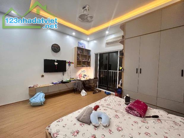 NHÀ ĐẸP THỤY KHUÊ, 35m2, 10m ra phố, gần hồ Tây, gần Sun Grand city - 1