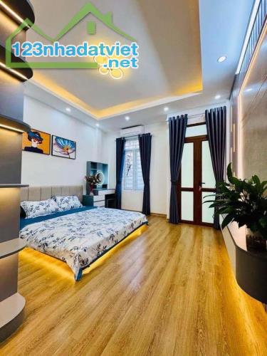 Bán Nhà Gần Nguyễn Viết Xuân, Thanh Xuân, 44m2, 6 tầng, thang máy, hơn 8 tỷ - 1