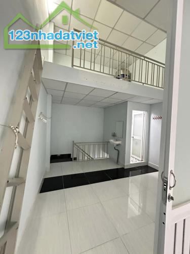 +1 Bán nhà Đinh Tiên Hoàng , hẻm 8m, 40m2, không quy hoạch - 1