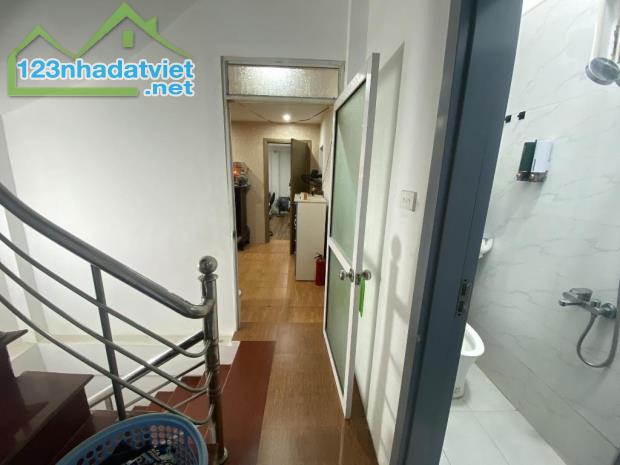 🏠 Nhà 4 Tầng mặt đường ,lô góc 3 mặt thoáng,kinh Doanh DT,-42.2m-MT:12m - 3