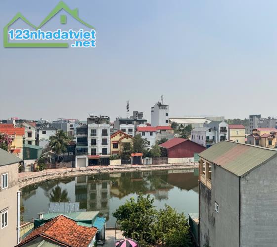 Chính chủ bán nhà khu Vườn Hồ 2, Cự Khối view hồ, ô tô đỗ cổng. - 2