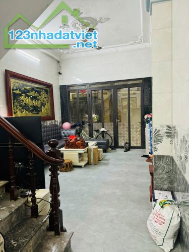 Bán Nhà Phố La Thành 60m Kinh Doanh ra Phố nhỉnh 11tỷ - 3