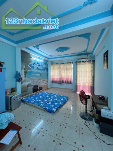 Mặt tiền 12 m - Lý thánh tông - Tân Phú 78 m²- 5 tầng - hơn 9 tỷ -Gấp - 1