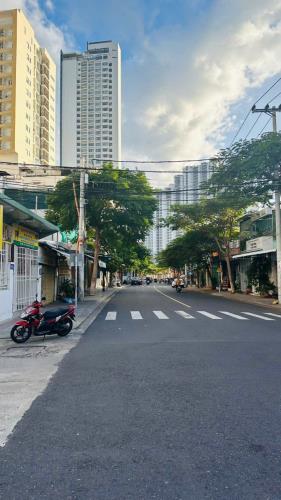 CẦN BÁN CĂN NHÀ MẶT TIỀN ĐƯỜNG DƯƠNG HIẾN QUYỀN, TP NHA TRANG GIÁ 12,8 TỶ - 1