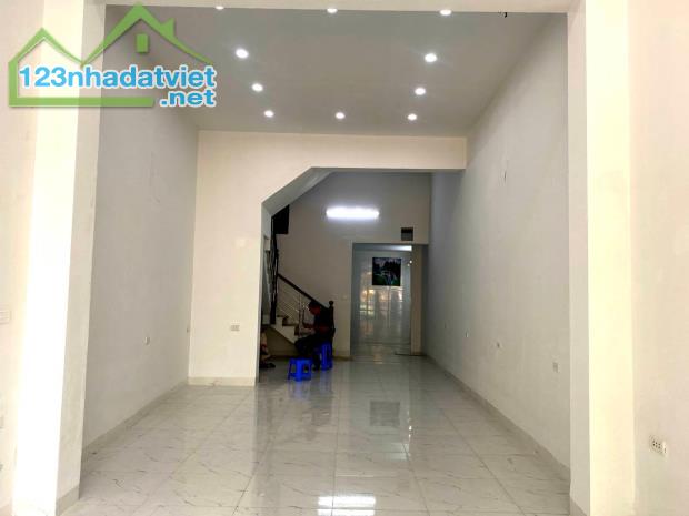 Bán nhà mặt phố Hoàng Văn Thái, Thanh Xuân 74m2,kinh doanh vip,full tiện ích chỉ 25 TỶ