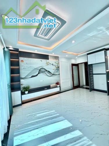 CHÍNH CHỦ BÁN NHÀ NGUYỄN TRÃI MỚI ĐÉT, HƠN 7 TỶ, DTSD 43M2, 1 PHÚT RA NGÃ TƯ SỞ - 1