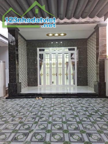 Bán nhà đẹp siêu rẻ ở DMinh Châu giá chỉ 1,2 tỷ - 4