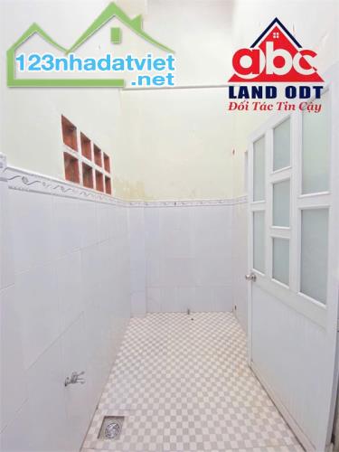 NP1020 hạ giá bán gấp nhà c4 với thiết kế 2pn, gần trường, chợ, kinh doanh nhỏ - 2