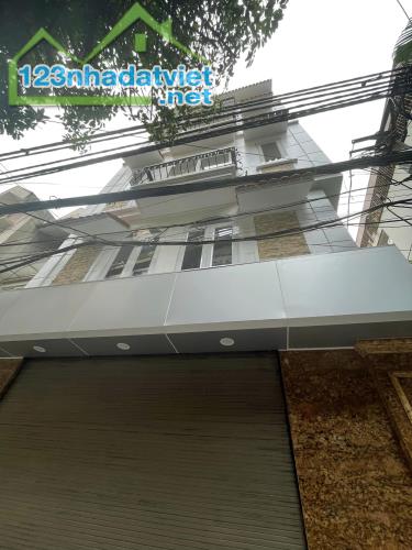 NHÀ ĐẸP NÉT CĂNG - Vài bước oto tránh - An Dương - 40m2 x 5T - MT 5m - 2 Thoáng trước sau