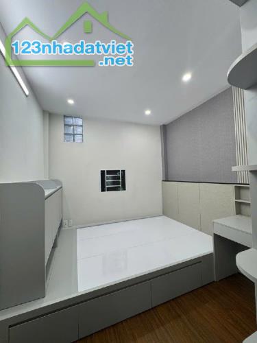 nhà Tam trinh-đường  đôi mới, khu vực đổi thay từng ngày,36 m2 ,sổ đỏ riêng, giá 5 tỷ7 - 1