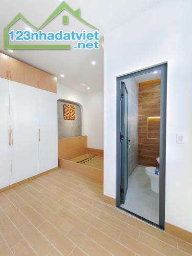 BÁN NHÀ ĐƯỜNG ĐẶNG VĂN BÚP GIÁ SỐC CHỈ 2,520 TỶ, 112.5M2, 4PN, 3WC - 4