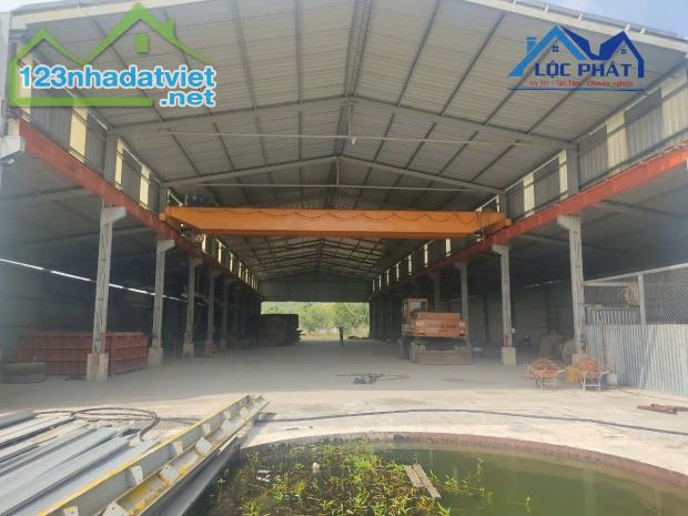 Bán Hơn 4.5ha Xưởng và Đất Full SKC PHƯỚC TÂN Biên Hòa Đồng Nai Giá chỉ 3tr/m2 - 3