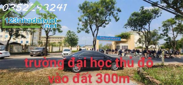 Bán đất tại Mai Đình, Sóc Sơn. Diện tích 80.3m2, mặt tiền 4m, nở hậu 4.05m.Lh 0352 293 241 - 4