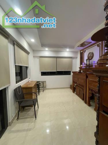 Bán Biệt Thự , thang máy KDC Phong Phú 4
 , 3 lầu 160m2 , 9 PN chỉ 15,8 tỷ - 3