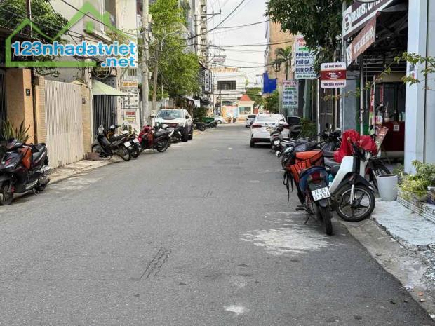 CẦN BÁN NHANH LÔ ĐẤT MẶT TIỀN THẠCH LAM (CÁCH BIỂN 300m), DT 80m2 VUÔNG VỨC CHỈ 6.3 TỶ.