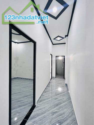 🌹NHÀ BÁN Đoàn Nguyễn Tuấn GẦN chợ Hưng Long  -122M2-GIÁ 1tỷ 075tr - 3