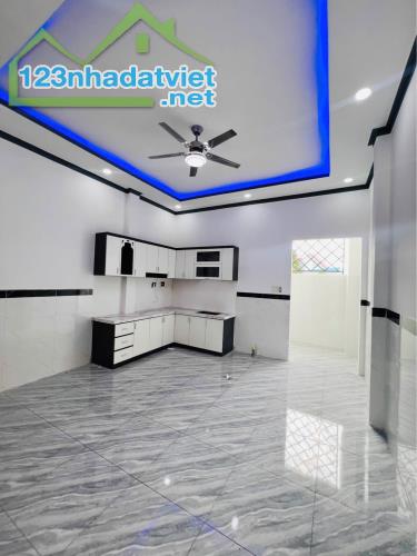 🌹NHÀ BÁN Đoàn Nguyễn Tuấn GẦN chợ Hưng Long  -122M2-GIÁ 1tỷ 075tr - 4