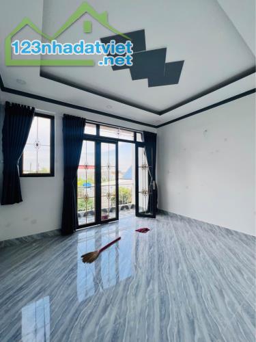 🌹NHÀ BÁN Đoàn Nguyễn Tuấn GẦN chợ Hưng Long  -122M2-GIÁ 1tỷ 075tr - 5