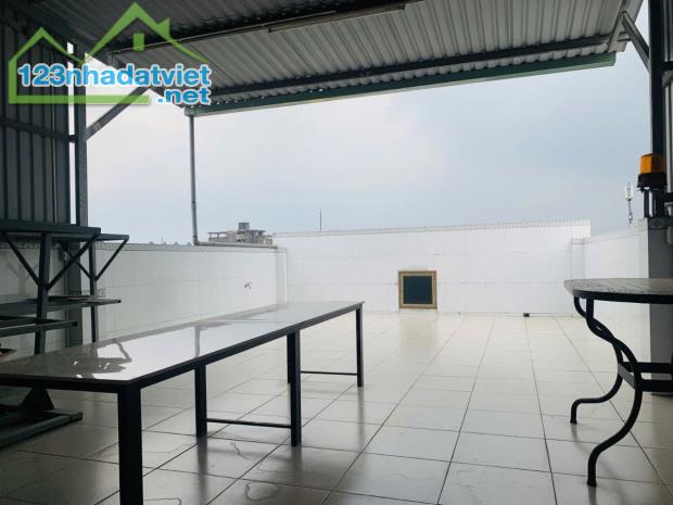 Bán nhà Mặt Tiền đường số 40 KDC Tân Tạo - Khu Tên Lửa 100m² ( 5 x 20 ) 5 Tầng 6PN