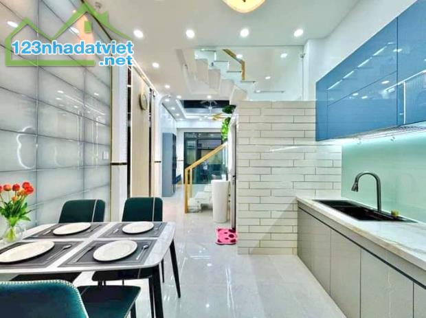 Nhà Phố Gò Vấp Thống Nhất, 40m² 4PN, Giá Chỉ Hơn 5 Tỷ - 1