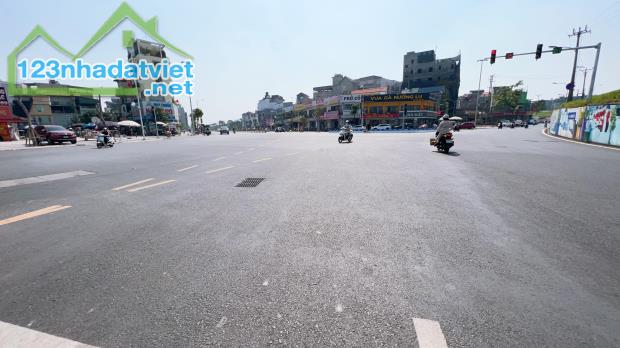 CỰC PHẨM GIA THƯỢNG 150M, MT7M, VIEW CÔNG VIÊN, SÁT NGÃ 6 NGỌC THỤY - HỒNG TIẾN. - 2