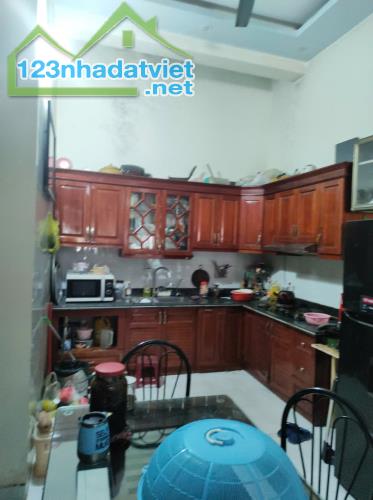 Hiếm có. Duy nhất tại Vĩnh Tiến vị trí đắc địa đẹp nhất Thành phố 67mx 4 tầng - 2