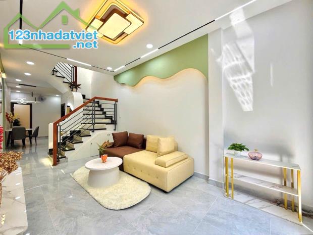 Nhà Quang Trung Sát Vincom | Diện Tích 48m² 3PN | Giá Chỉ 4 tỷ hơn!