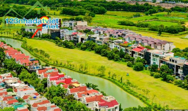 Cơ Hội Vàng Sở Hữu Biệt Thự Mặt Hồ View Sân Golf Ciputra, Chỉ 110 Tỷ!