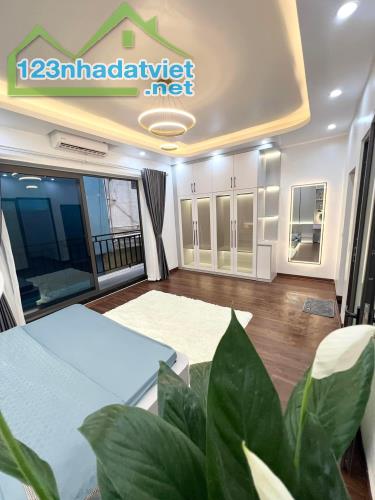 Bán nhà ngõ 241 Khâm Thiên, diện tích 42m2, 4 tầng, mặt tiền 6m, vị trí trung tâm, nhà đẹp - 2