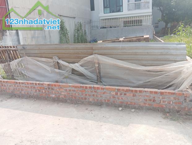 Bán Đất chính Chủ Giá Rẻ Nhất Khu vực Đại Độ, Võng La , Đông Anh Hà Nội DT106m2 MT7m 6Tỷ(T