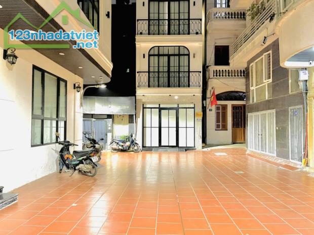 Bán nhà cấp 4 Lý Nam Đế Hoàn Kiếm  Dt50m2 1 tầng Mt 5m Giá 14,5 tỷ Lh Huyền 7X