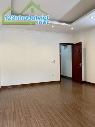 Bán Nhà phố Trần Điền, KĐT Định Công. KD sầm uất, vỉa hè DT 55m2. Giá 17.5 tỷ - 1