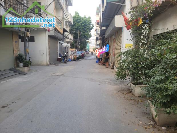 BÁN NHÀ DÂN XÂY LÔ GÓC, DI TRẠCH - HOÀI ĐỨC, 62M², 4 TẦNG, Ô TÔ TRÁNH, KINH DOANH ĐỈNH  🏠 - 2