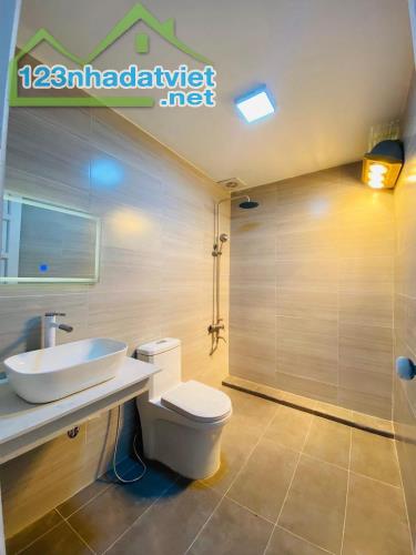 TRUNG KÍNH nhà đẹp full nội thất ở ngay, 52m2*5T, ô tô, kd chỉ với 10.1 tỷ - 4