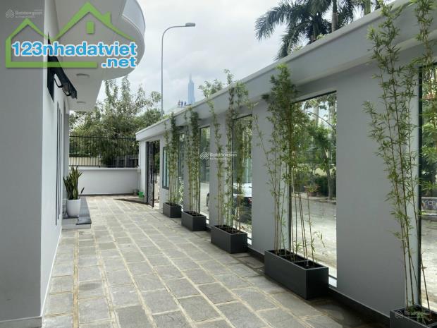 Bán nhanh căn biệt thự 300m2  có 2 mặt tiền trước sau, khu An Phú Q2 - 1