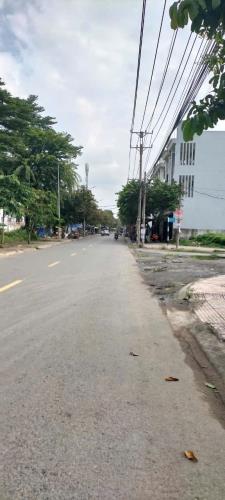 Bán lô đất MT Nguyễn Thị Tồn - Bửu Hoà BH Dt: 5x20m - Giá 3tỷ xxx - 4