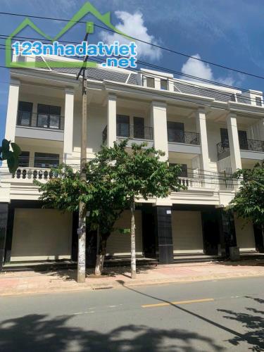 Bán lô đất MT Nguyễn Thị Tồn - Bửu Hoà BH Dt: 5x20m - Giá 3tỷ xxx - 1