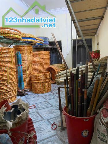 Bán nhà mặt phố Trần Nhật Duật, Thái Bình - 25m2, 6.2 tỷ, sổ đỏ