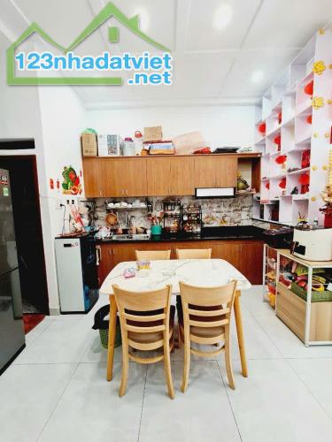 Nhà Mới 45m2- 3 Tầng- 3 PN- Thống Nhất P16 Gò Vấp - 1